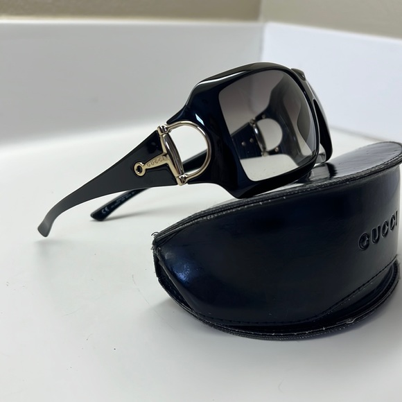 Accessories - Gucci Sunglasses